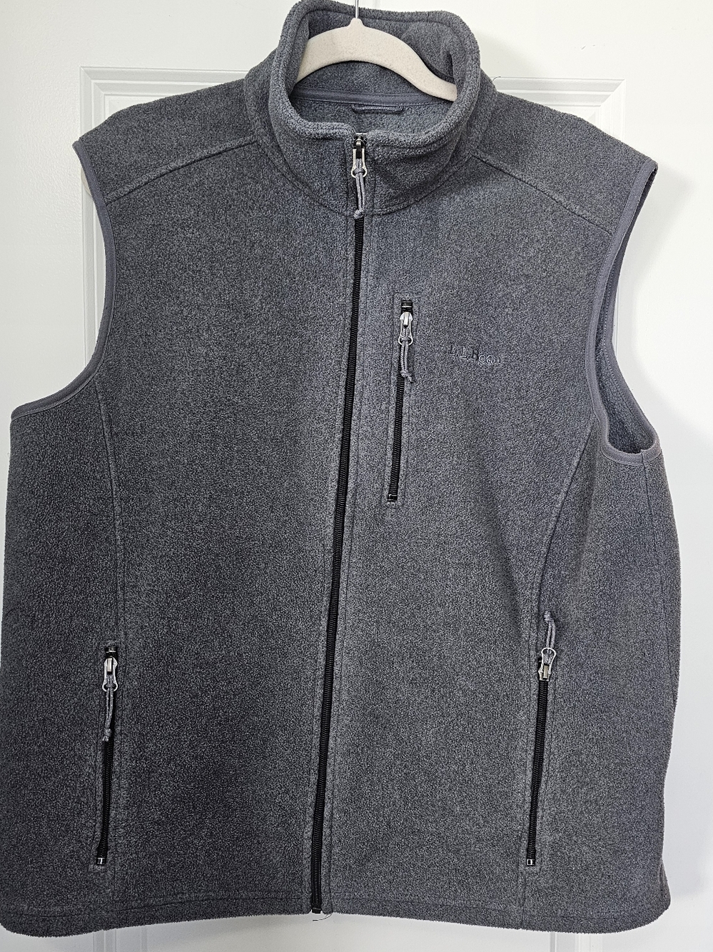 L.L.Bean Fleece Vest Men’s Large Gray Full Zip Outdoor Hiking Core Warm Layer - Picture 2 of 7